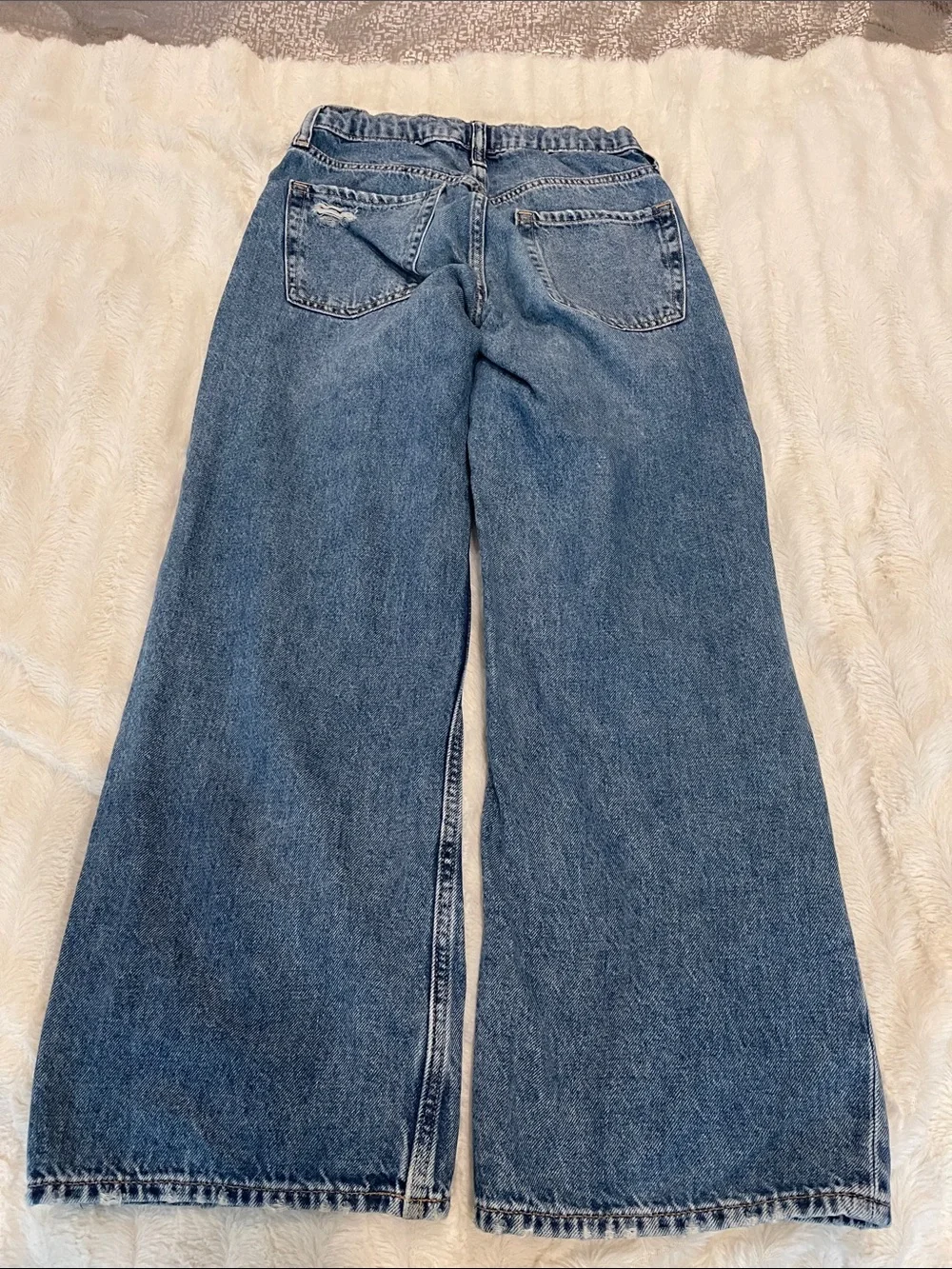 GAP Wide-Leg Distressed Jeans - Blue
